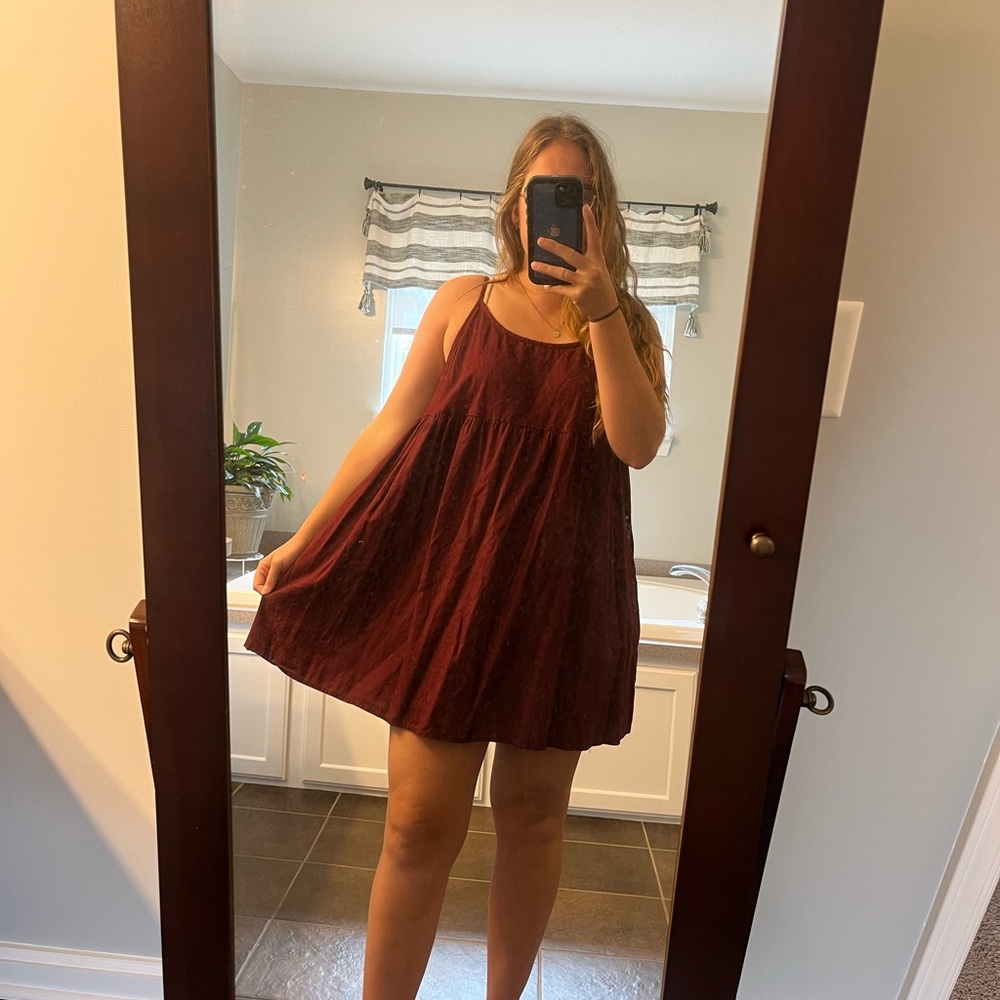 Women’s Maroon Spaghetti Strap Casual Dress